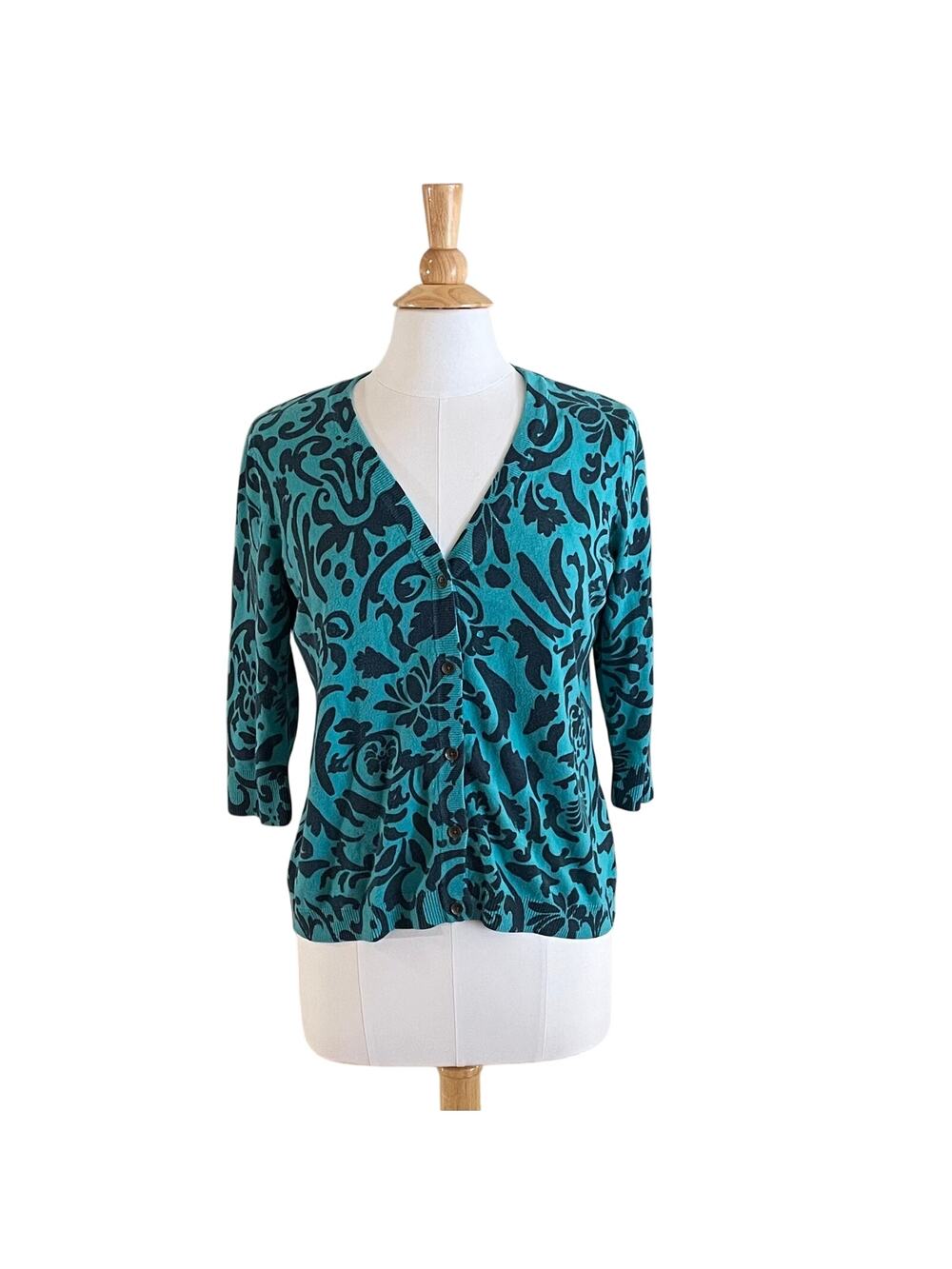 Croft & Barrow Cotton Blend Blue Floral V-Neck 3/4 Sleeve Cardigan, Size M